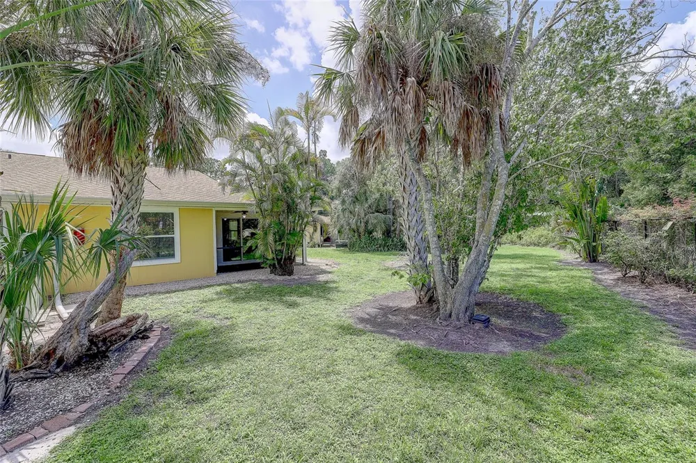 4625 SUMMERWIND DRIVE #13 Sarasota, FL 34234