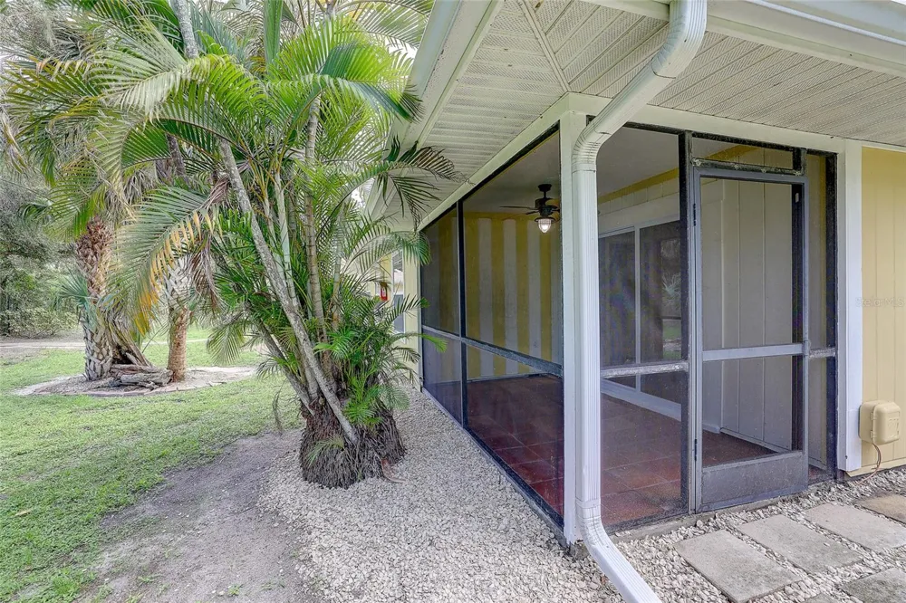 4625 SUMMERWIND DRIVE #13 Sarasota, FL 34234
