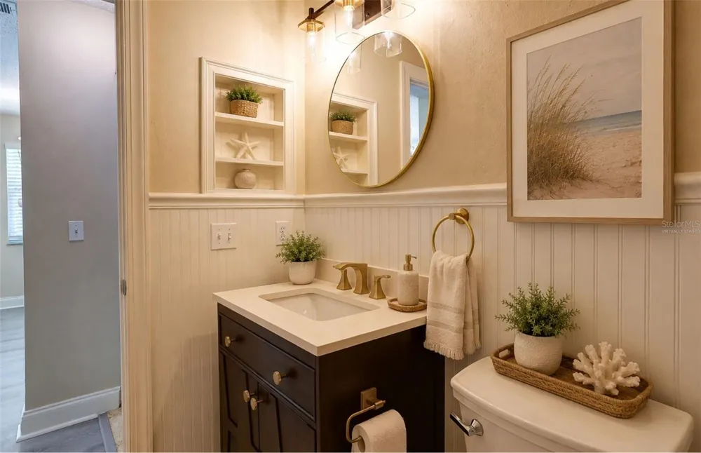4625 SUMMERWIND DRIVE #13 Sarasota, FL 34234