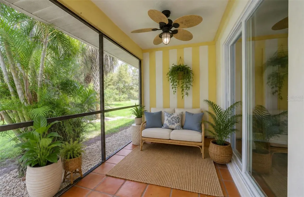 4625 SUMMERWIND DRIVE #13 Sarasota, FL 34234