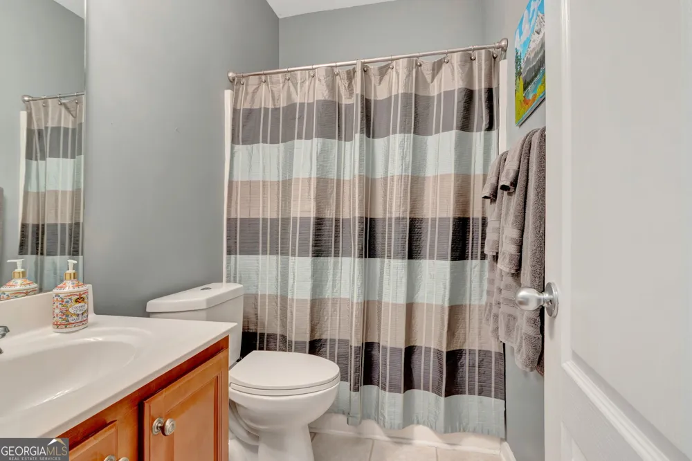 374 Persimmon DR Sharpsburg, GA 30277
