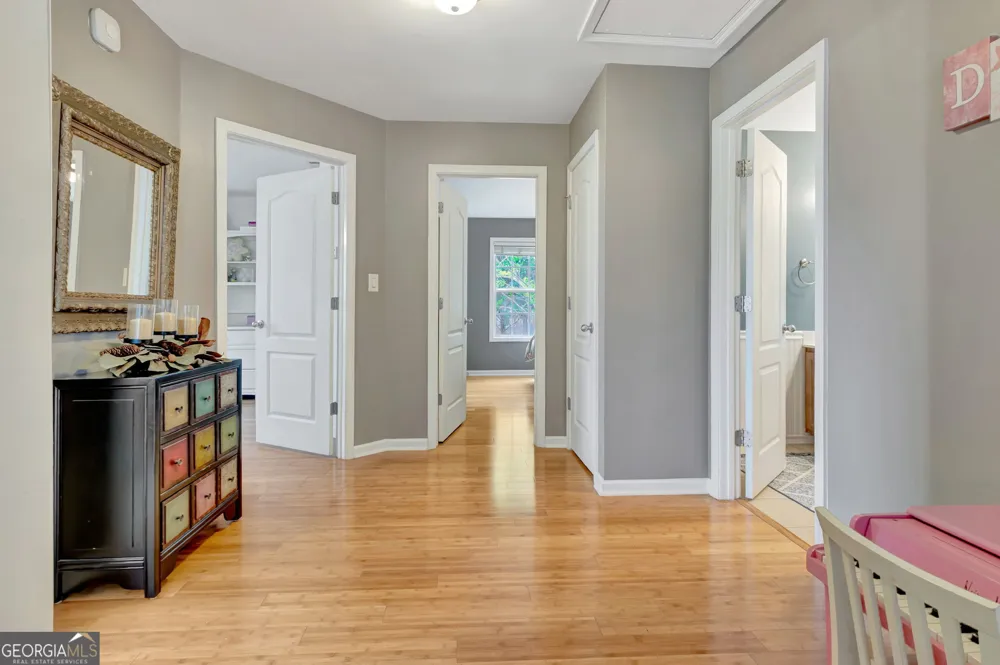 374 Persimmon DR Sharpsburg, GA 30277