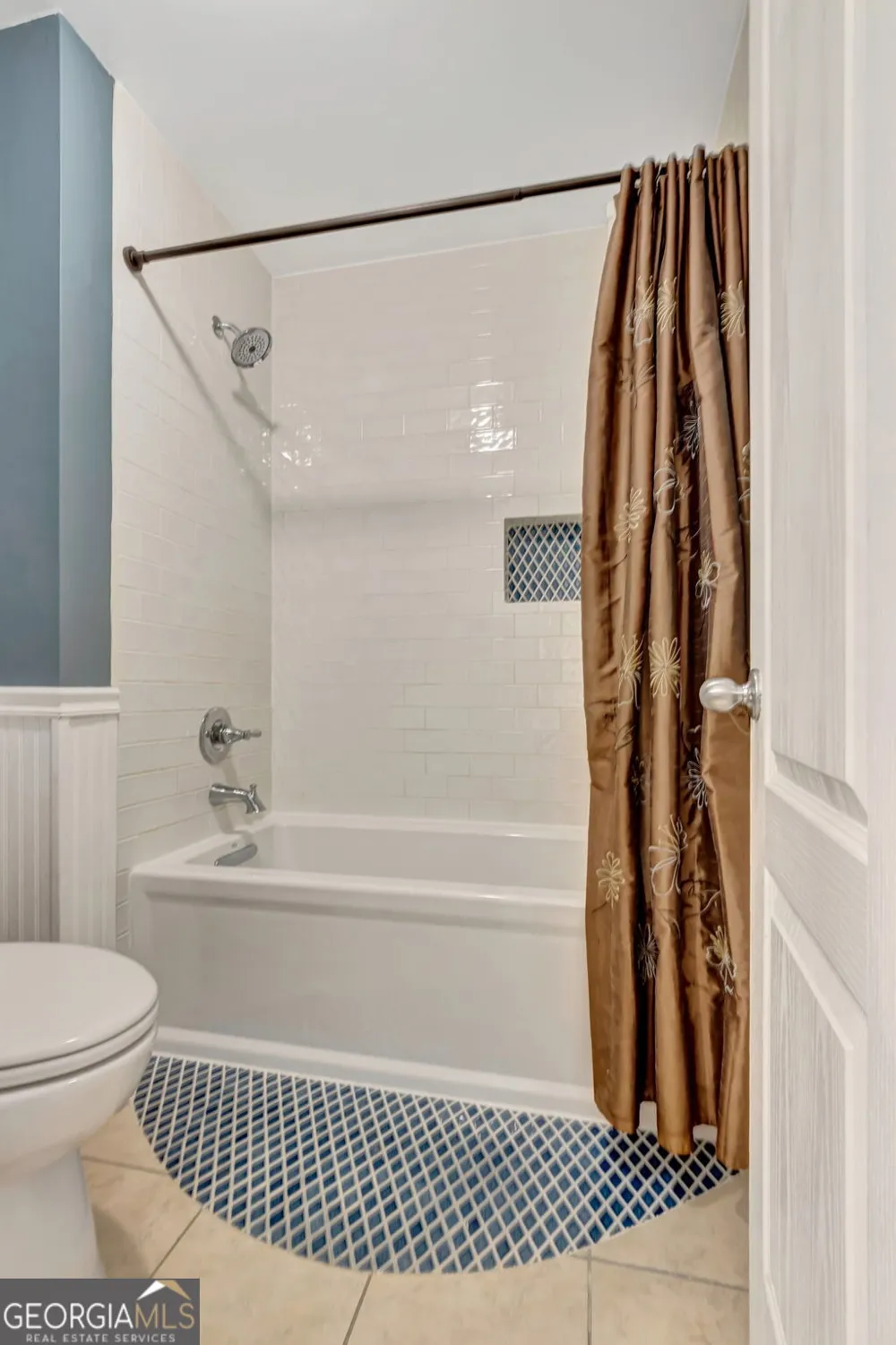 374 Persimmon DR Sharpsburg, GA 30277