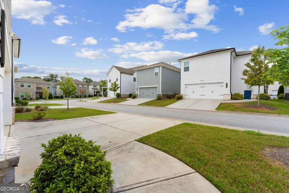 4335 Magpie DR Hoschton, GA 30548