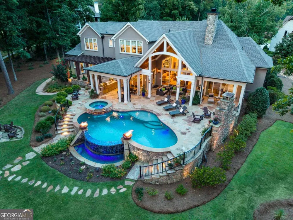 1201 Big Water CIR Greensboro, GA 30642