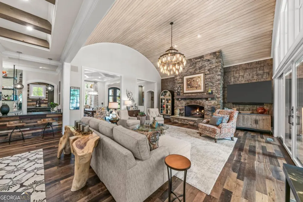 1201 Big Water CIR Greensboro, GA 30642