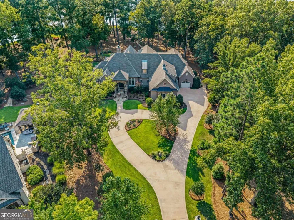 1201 Big Water CIR Greensboro, GA 30642