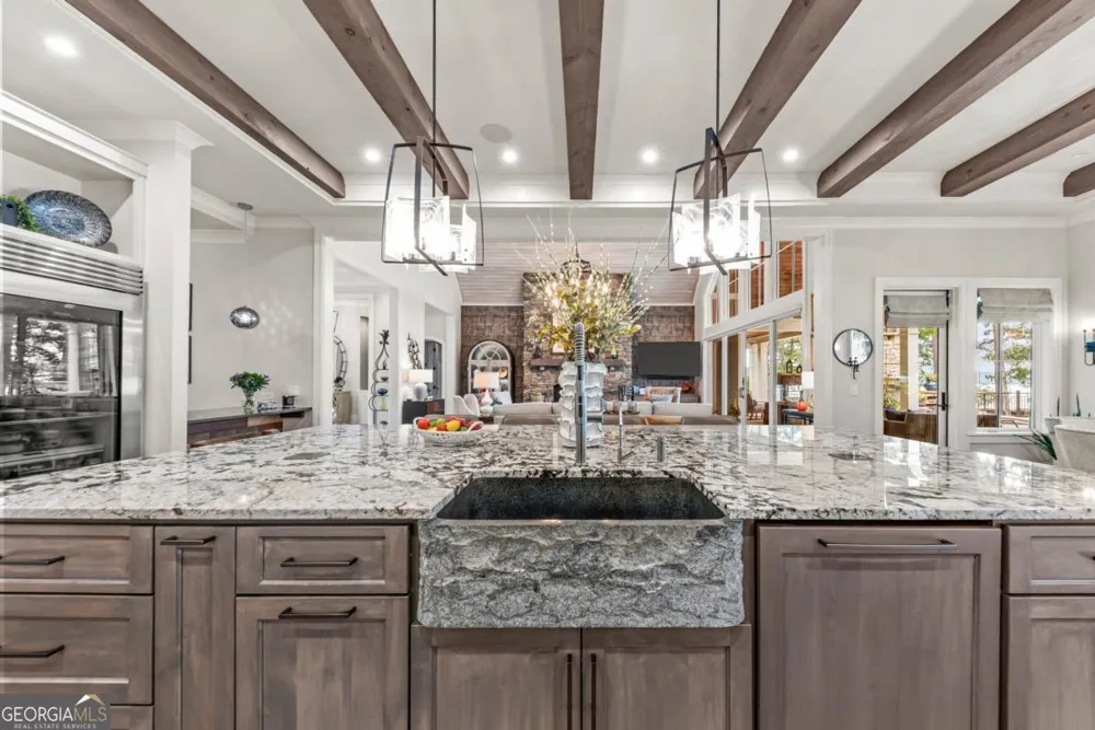 1201 Big Water CIR Greensboro, GA 30642