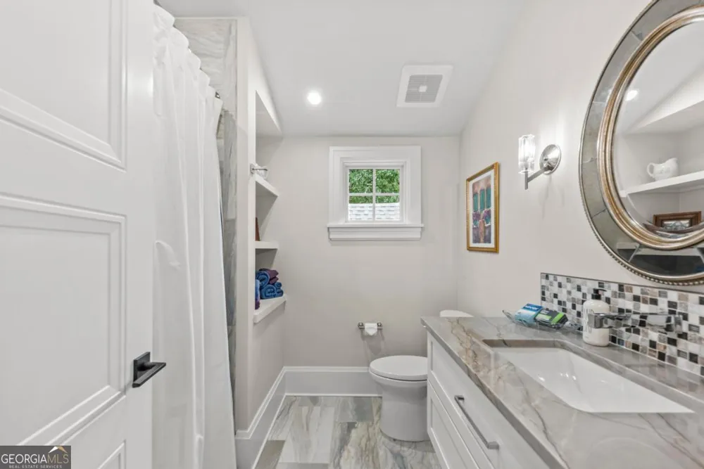 1201 Big Water CIR Greensboro, GA 30642