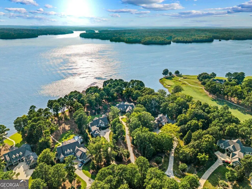 1201 Big Water CIR Greensboro, GA 30642