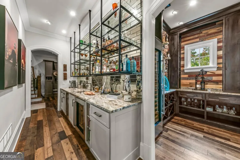 1201 Big Water CIR Greensboro, GA 30642