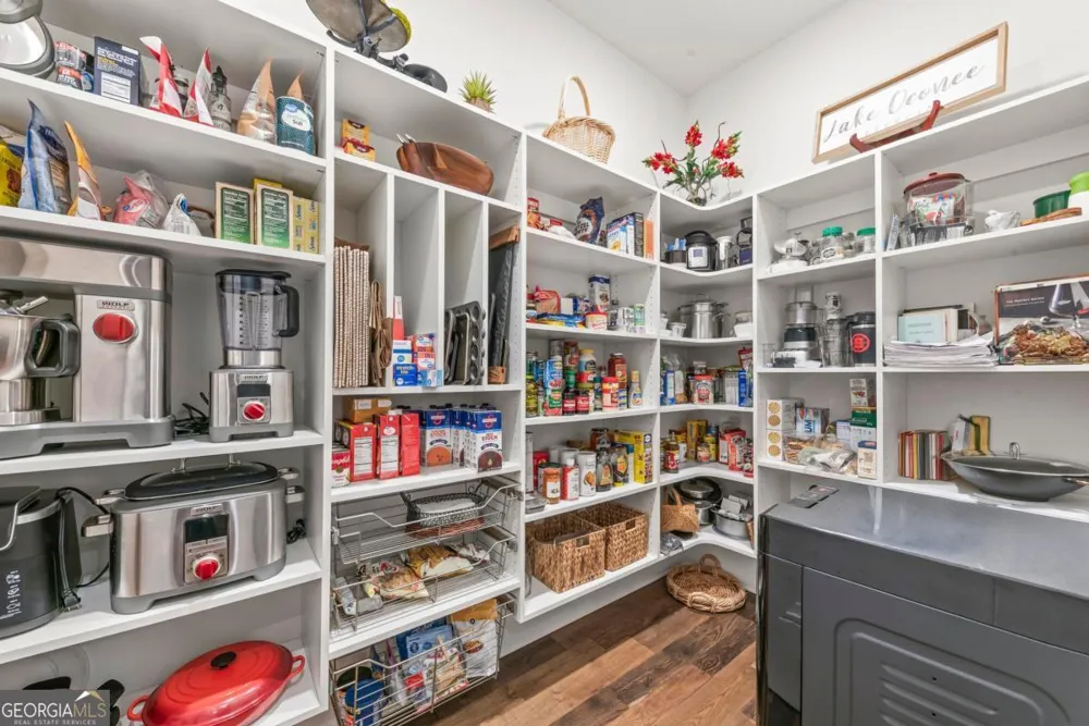 1201 Big Water CIR Greensboro, GA 30642