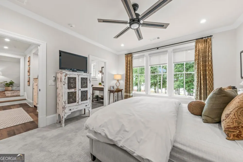 1201 Big Water CIR Greensboro, GA 30642