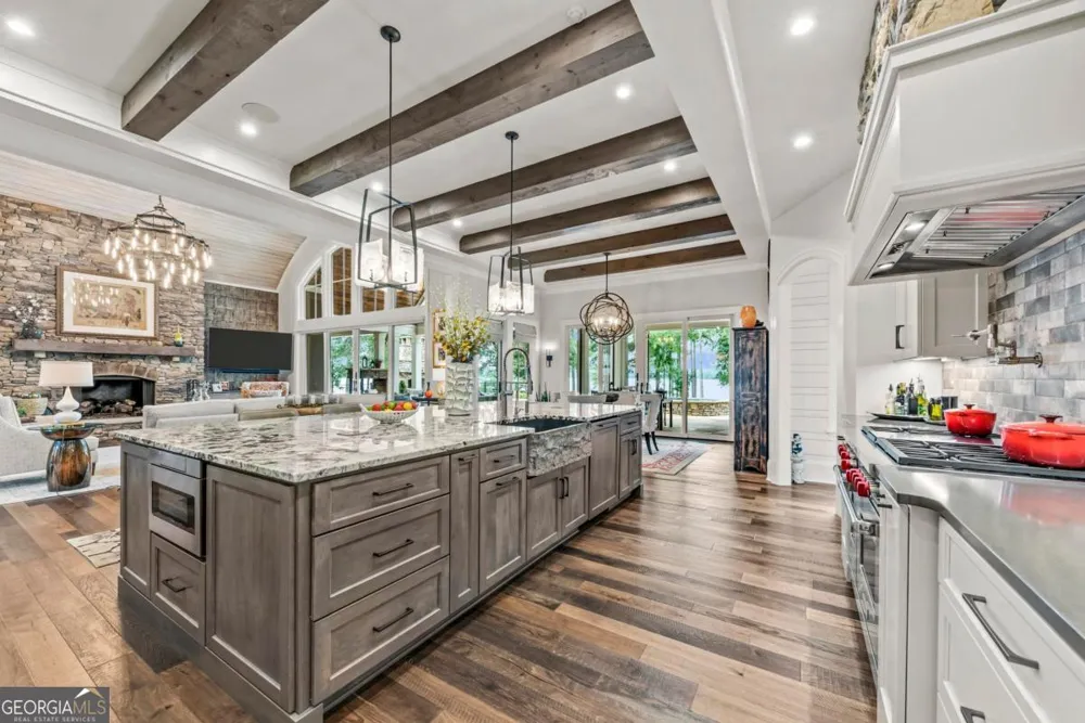 1201 Big Water CIR Greensboro, GA 30642