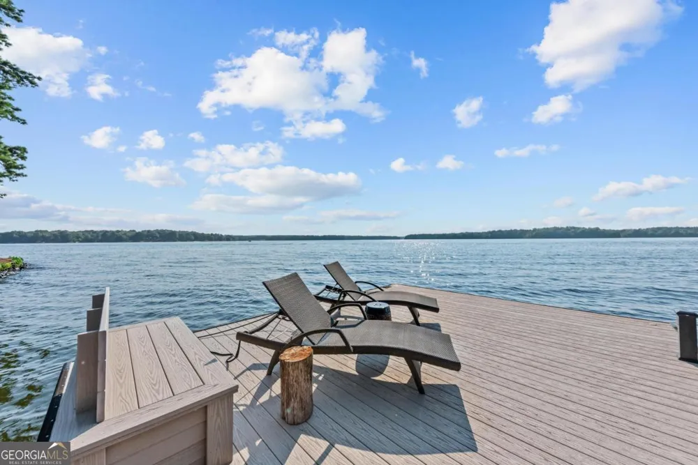 1201 Big Water CIR Greensboro, GA 30642