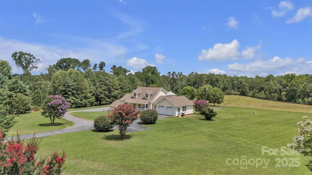1144 Old Mountain Road Statesville, NC 28677
