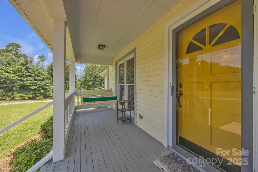 1144 Old Mountain Road Statesville, NC 28677