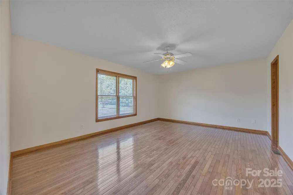 1144 Old Mountain Road Statesville, NC 28677