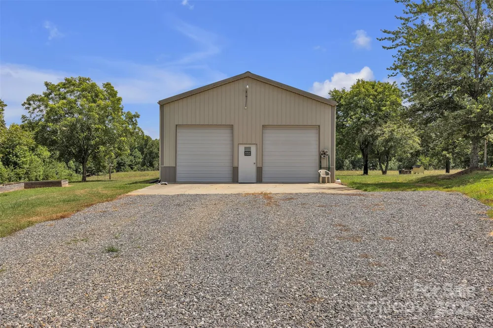1144 Old Mountain Road Statesville, NC 28677