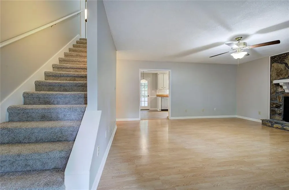530 Cove Road Canton, GA 30114