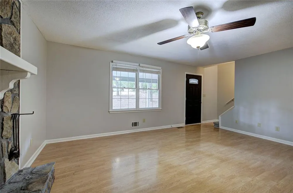 530 Cove Road Canton, GA 30114