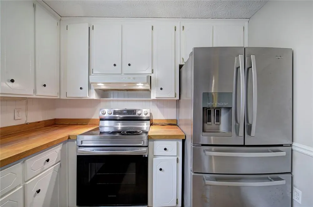 530 Cove Road Canton, GA 30114