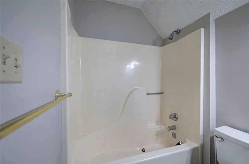 530 Cove Road Canton, GA 30114