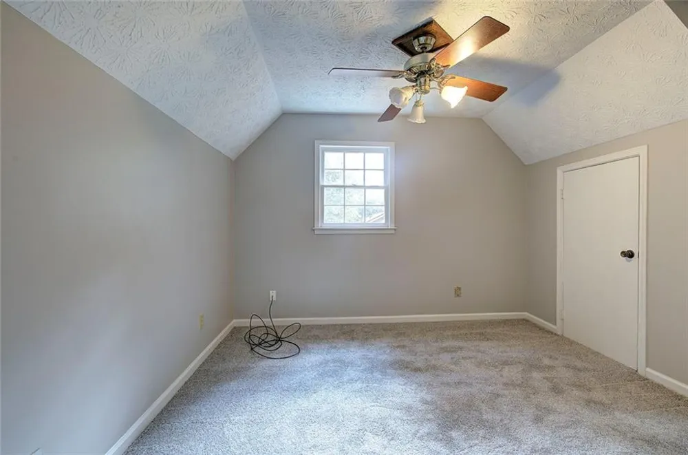 530 Cove Road Canton, GA 30114