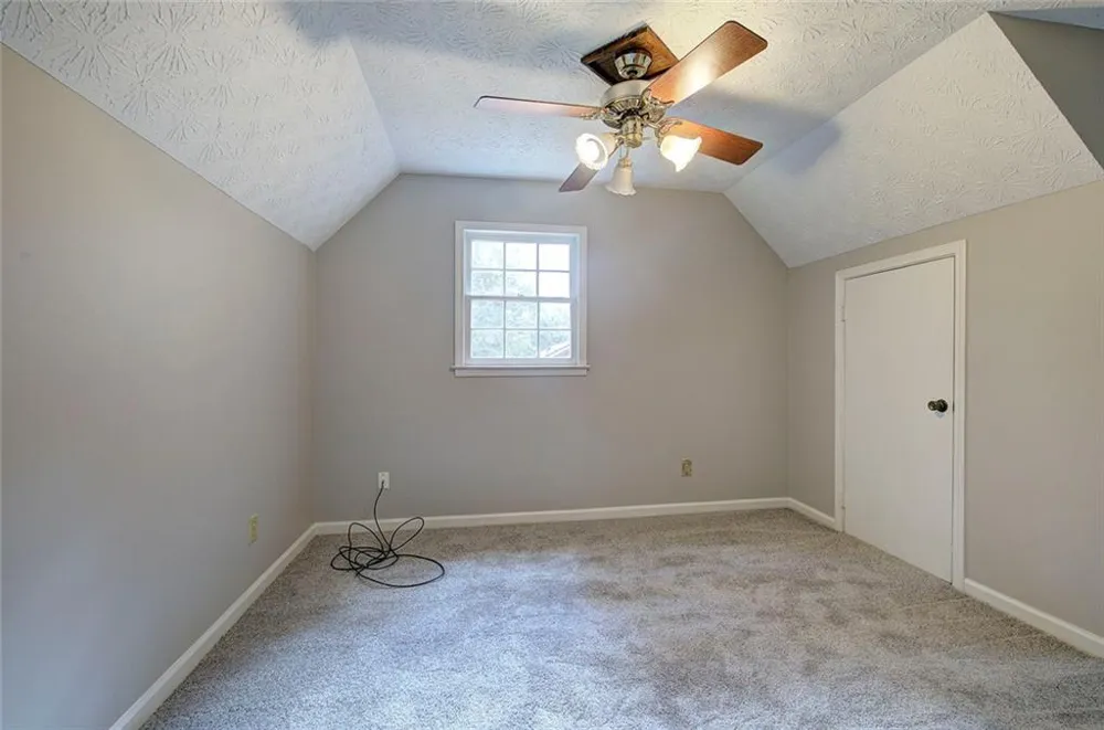530 Cove Road Canton, GA 30114
