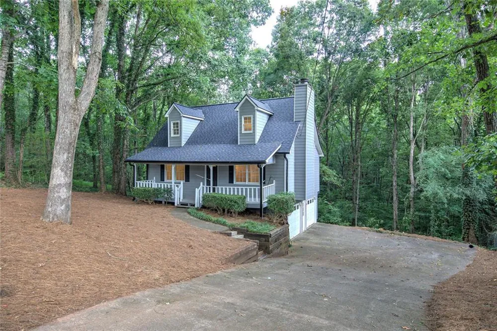 530 Cove Road Canton, GA 30114