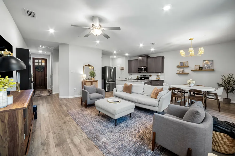 1234 Lamar Drive Lewisville, TX 75077