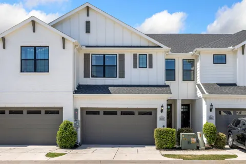 1234 Lamar Drive