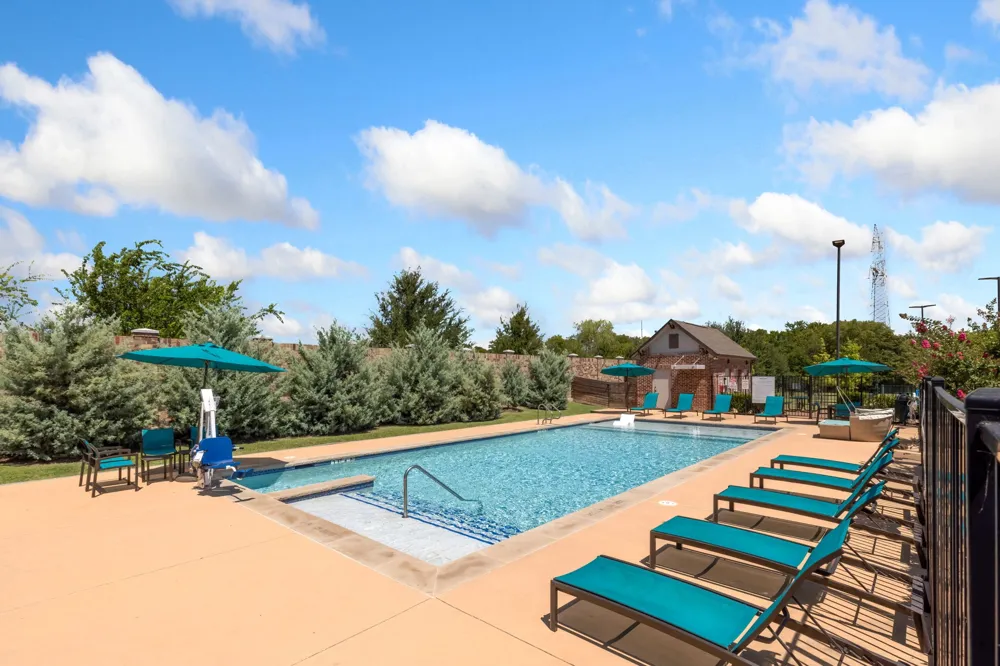 1234 Lamar Drive Lewisville, TX 75077