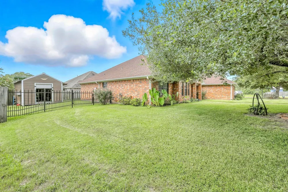 408 Aspen Bend Street Crockett, TX 75835
