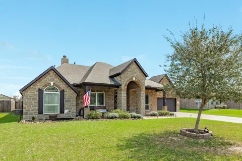 441 Twin Lakes Boulevard W