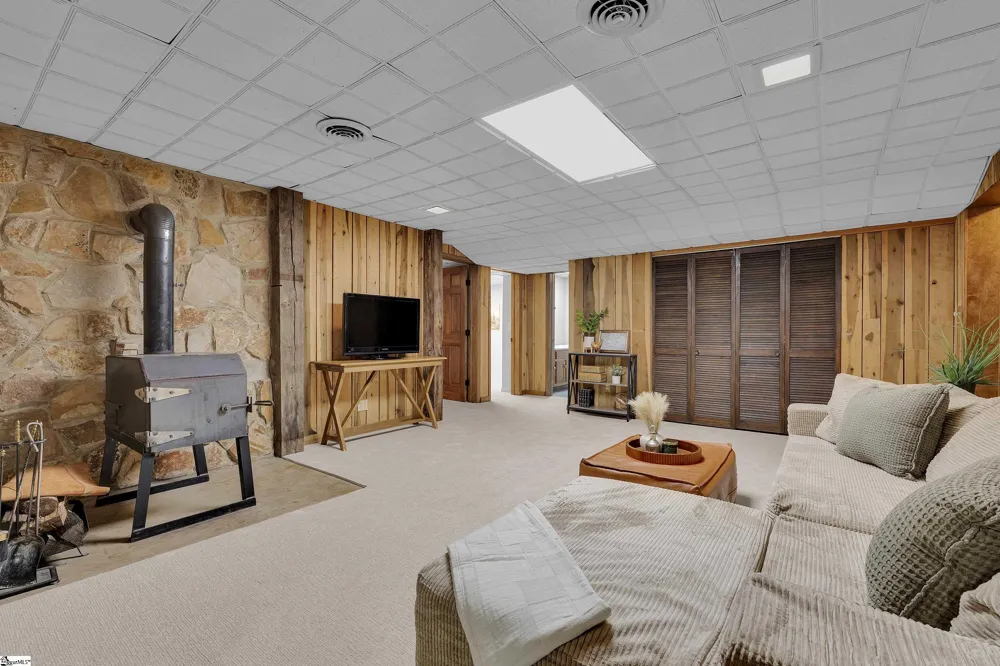 131 Browning Drive Greer, SC 29650