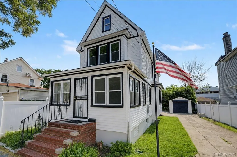 145-37 179TH STREET Springfield Gardens, NY 11434