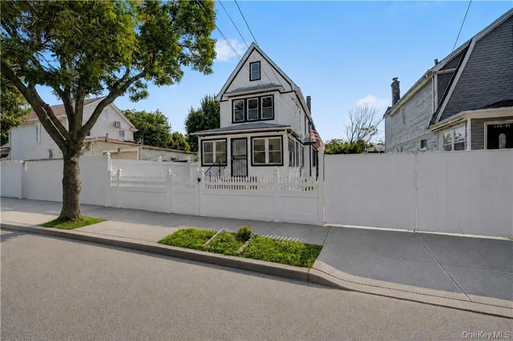 145-37 179TH STREET Springfield Gardens, NY 11434