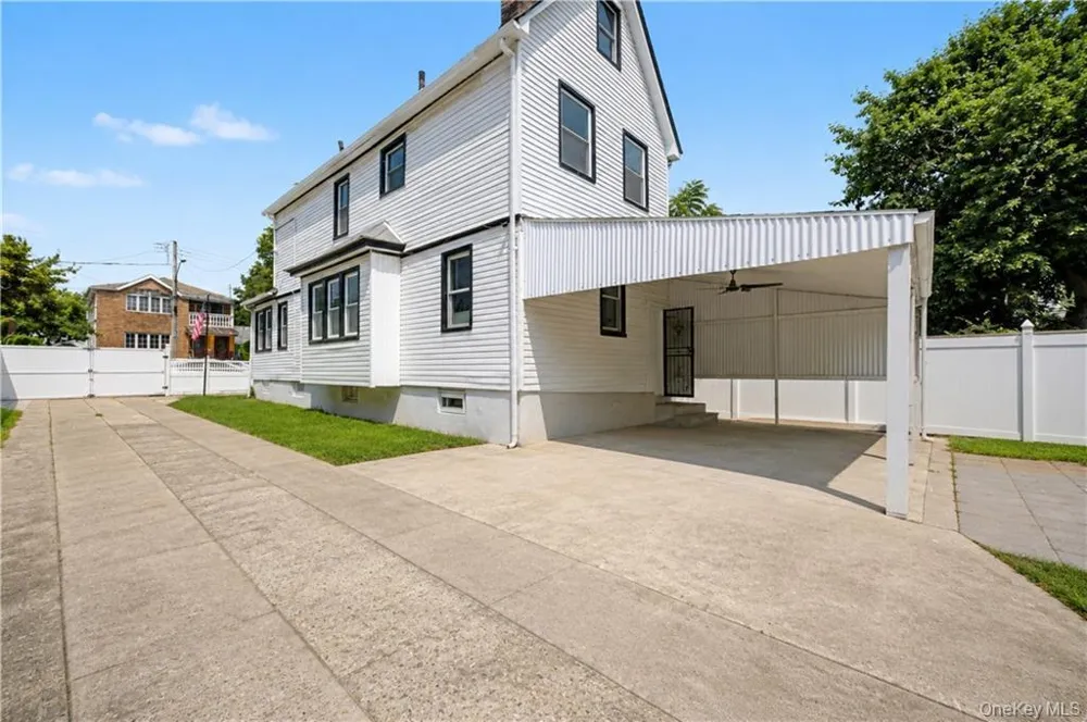 145-37 179TH STREET Springfield Gardens, NY 11434