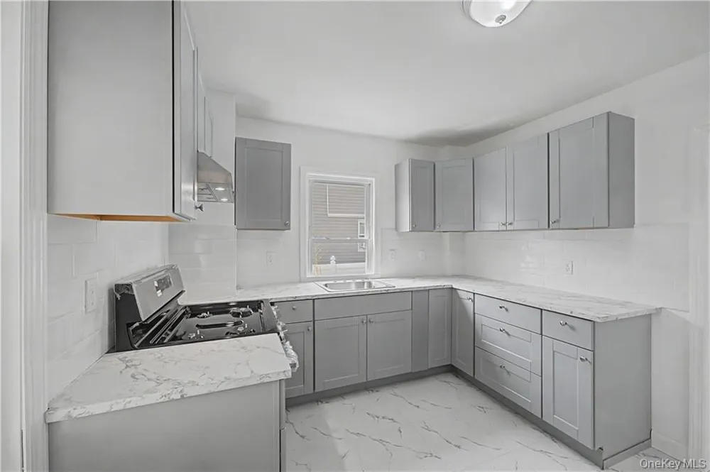 145-37 179TH STREET Springfield Gardens, NY 11434