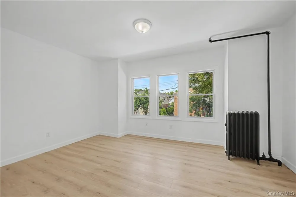 145-37 179TH STREET Springfield Gardens, NY 11434