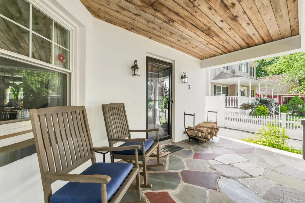 7 Brook Place Ossining, NY 10562