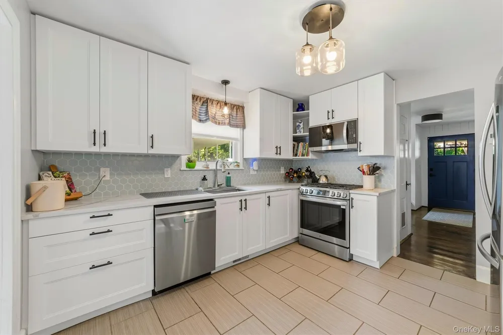 7 Brook Place Ossining, NY 10562