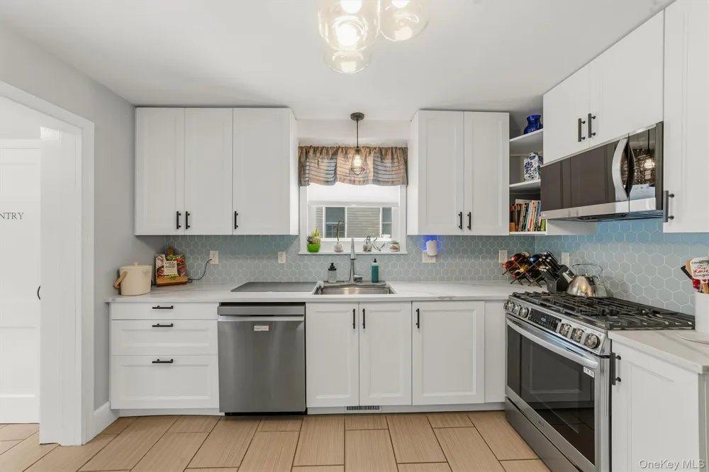 7 Brook Place Ossining, NY 10562