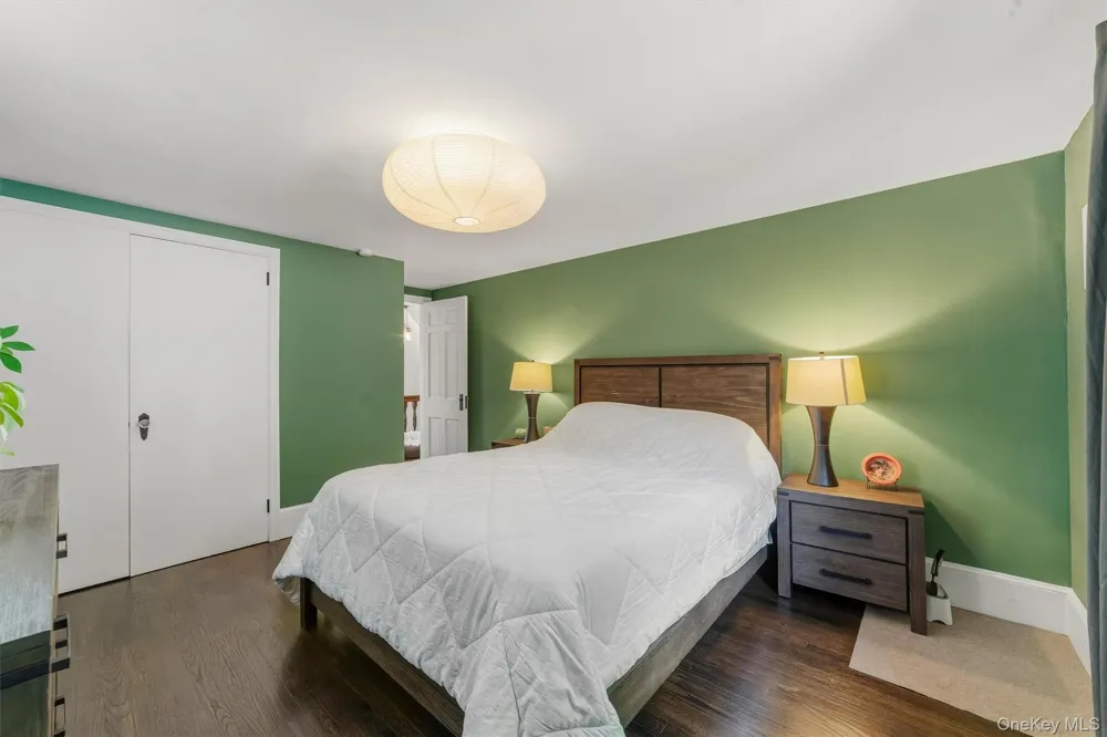 7 Brook Place Ossining, NY 10562