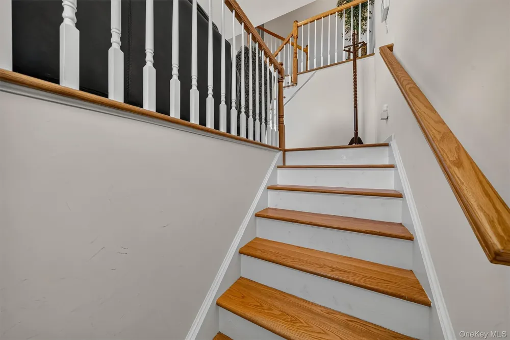11 Hidden Creek Boulevard Monroe, NY 10950