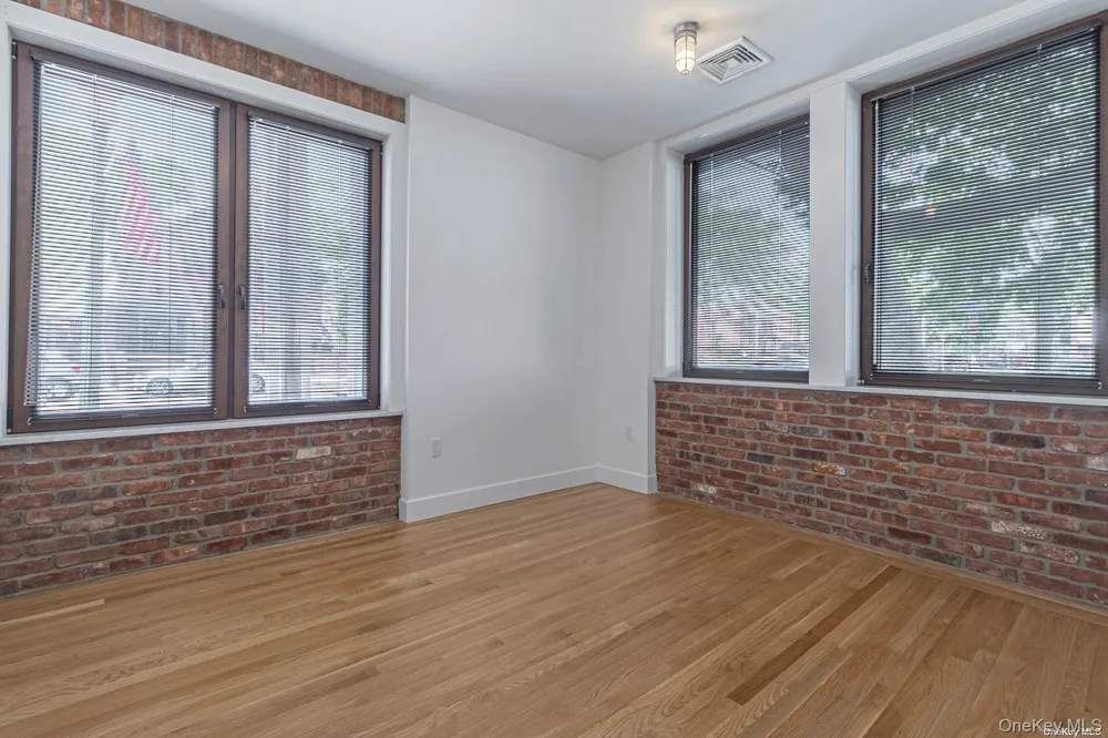 16 Willow Avenue #2B Islip, NY 11751