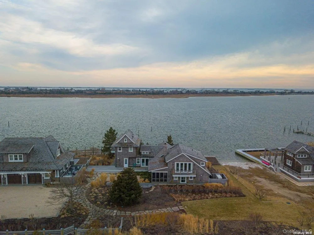 11A Captree Babylon, NY 11702