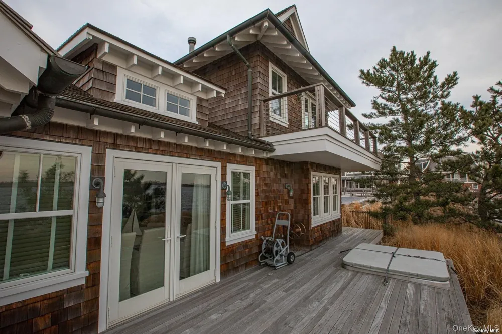 11A Captree Babylon, NY 11702