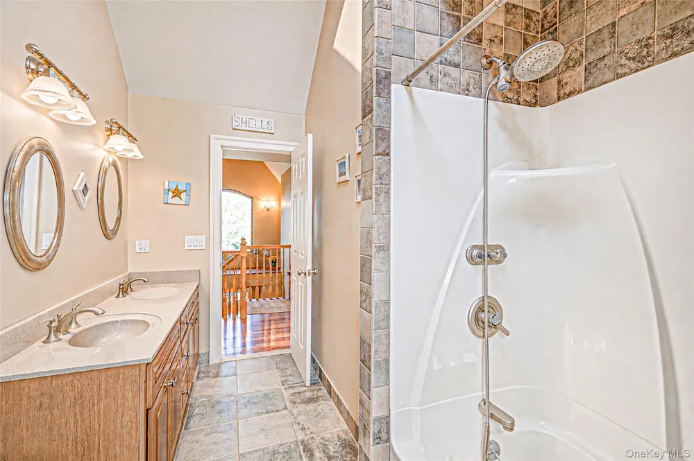 143 Meadow Path Wading River, NY 11792